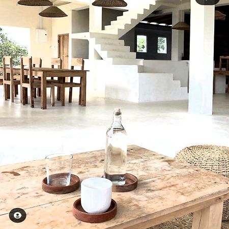 Ocean Bay Surf Resort Weligama Exterior foto