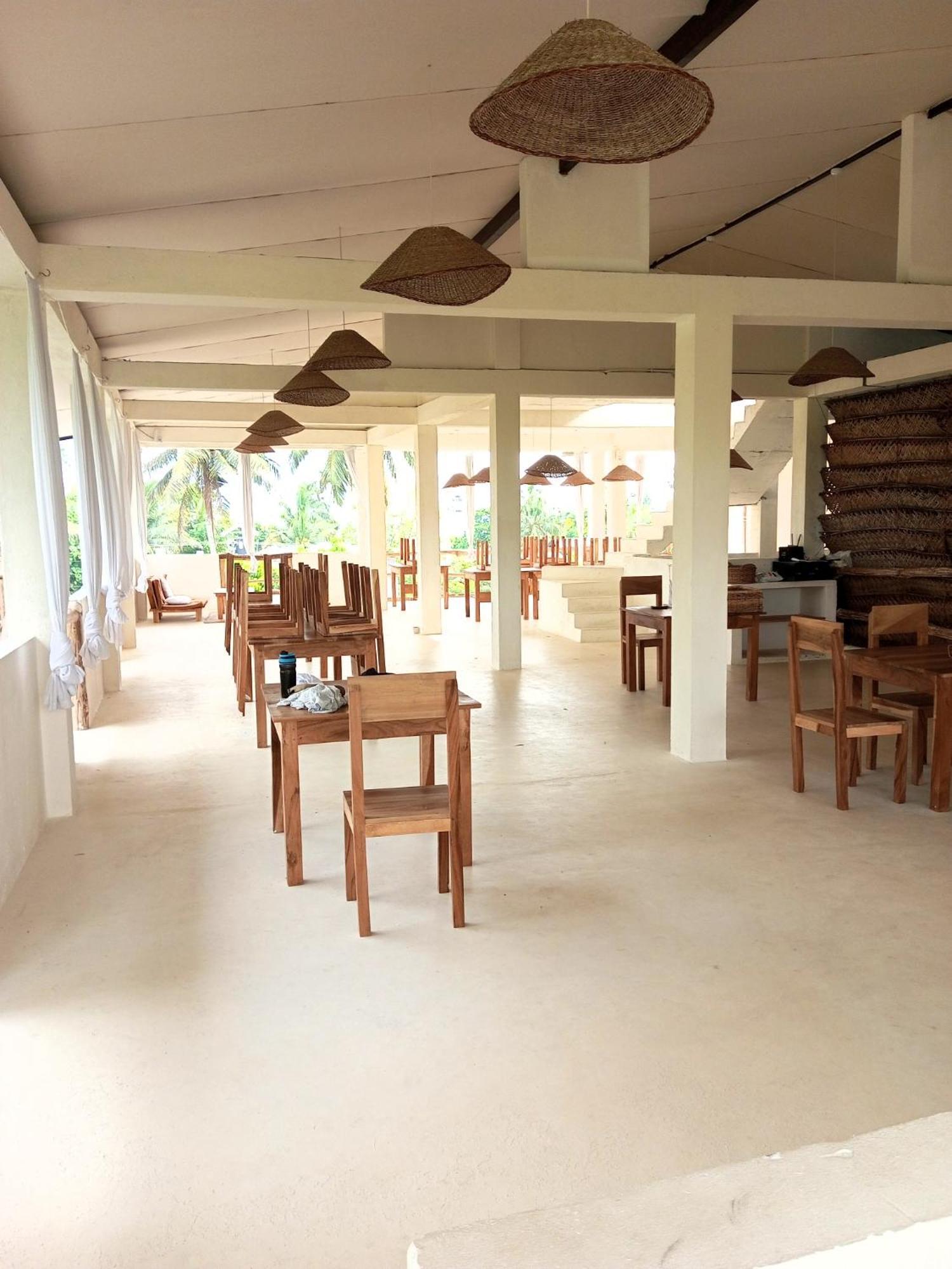 Ocean Bay Surf Resort Weligama Exterior foto